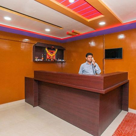 Flagship Sri Hari Premium Comforts Near Sandhya Digital 4K Theatre Bangalore Exterior foto